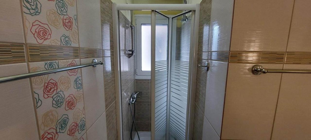 Flora'S Boutique Apartment At The Heart Of Corfu Corfu  Buitenkant foto
