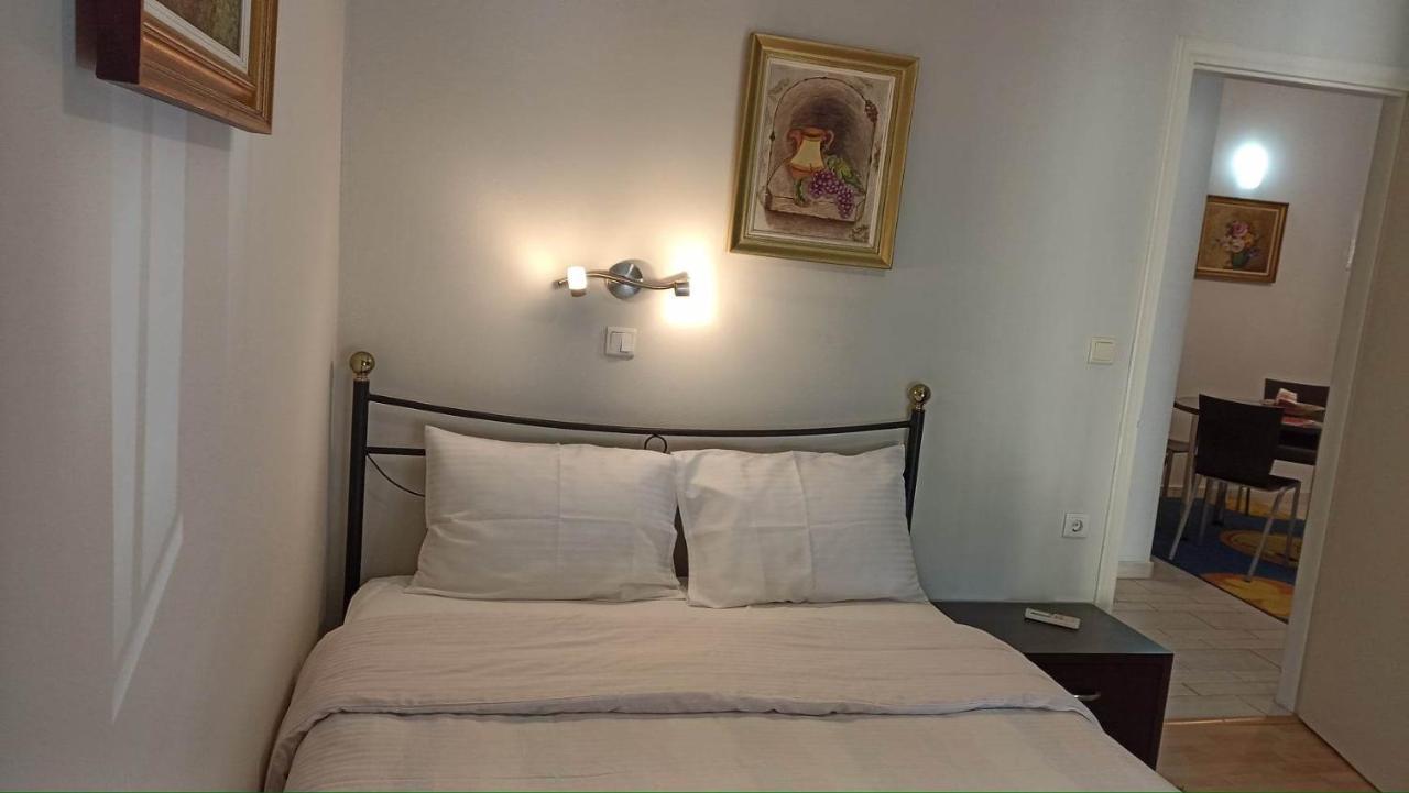 Flora'S Boutique Apartment At The Heart Of Corfu Corfu  Buitenkant foto